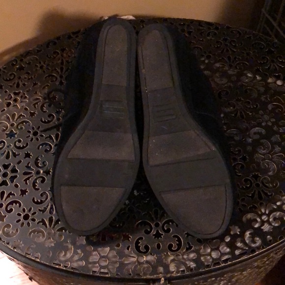 TOMS Suede Booties - Picture 5 of 5